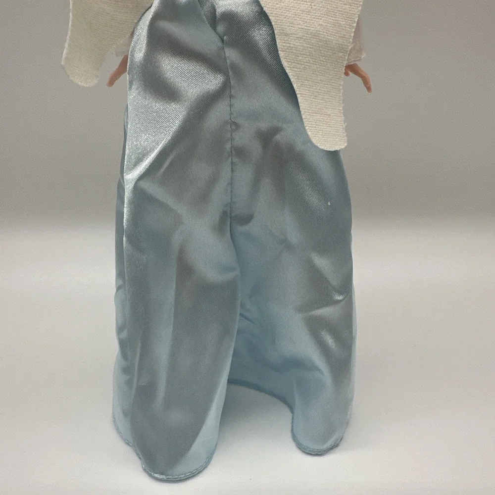 2006 Holiday Angel Barbie J0590 Mattel Blonde Doll Original Dress Wings